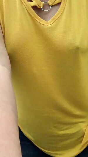 A little Tuesday titty drop for y’all