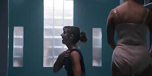 Alison Brie in GLOW
