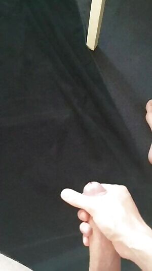 I wish I was cumming on your pretty face