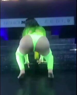 I'd fuck the shit out cardi b