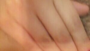 My girlfrind sent me this video to upload here, she came in the video.