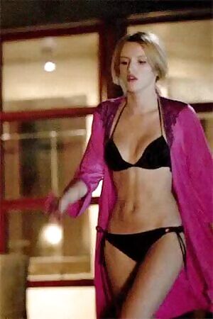 I wanna cum for Bella Thorne