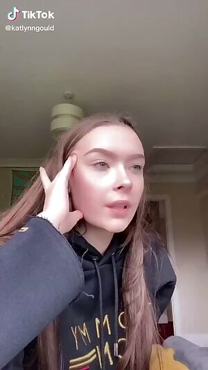 I need her to turn around in those shorts