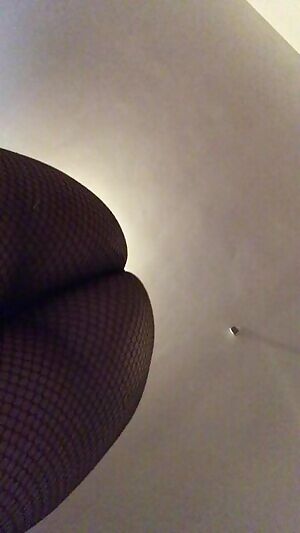 Hey babes! Let me help you blow a huge load today