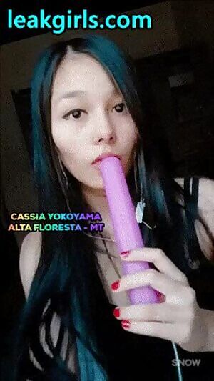 Cassia Yokoyama 19 years old cosplayer