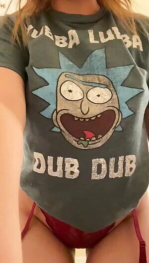 My first attempted titty drop! Upvote you’re see me do more!