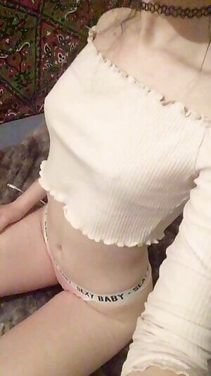 Cum play with this petite cutie on or get every PIC and VID I’ve ever done on Dropbox! Now offering too. I can’t wait to get naughty for you (; -ash❤️