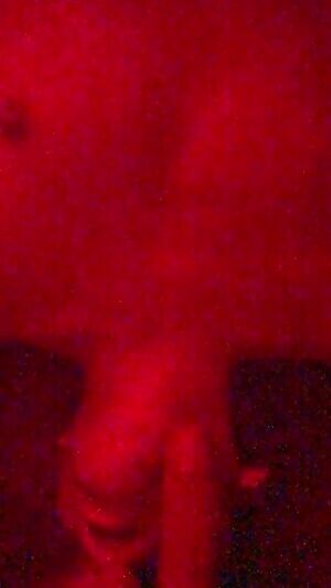 Deepthroating some fat cock 😋 check out my page for more vids and our onlyfans :)