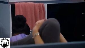 Angela Yoga Camel Toe - 2018-08-17 11.36.Cam 2