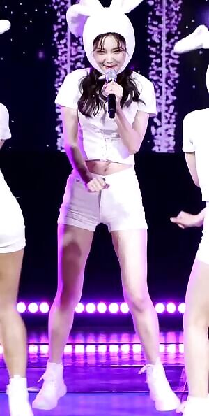 Pink Fantasy - Aini