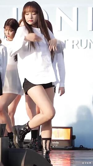 Cheng Xiao Thighs Delight