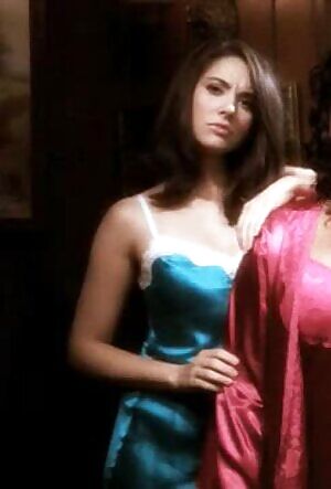 Alison Brie is begging for it