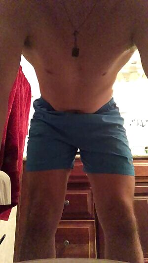 Got home hella horny from the gym tonight