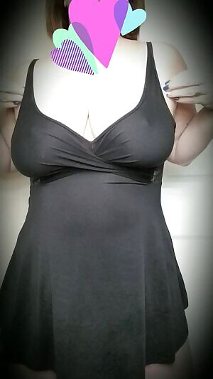 In a sea of gorgeous, glorious glutes this Hump Day, I offer you my boobs