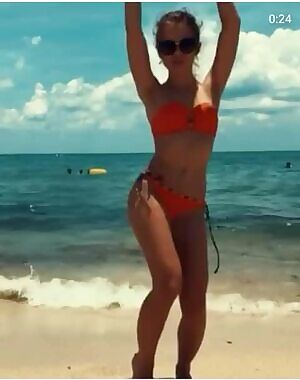 Sexy beach dance