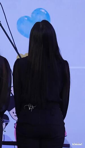 Loona - Hyunjin, Kim Lip & Choerry