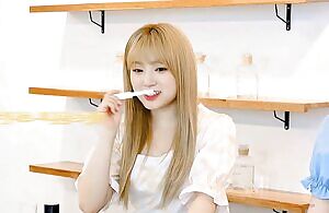 Cutie giving a quick peek