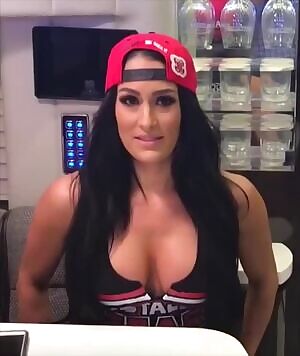 Nikki Bella