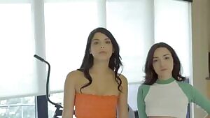 amp; Now That's One Helluva Pair😍