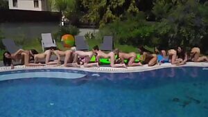 Pool party pussy eating chain.