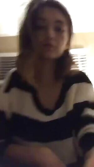 u/Amira-Brie has a surprising set!