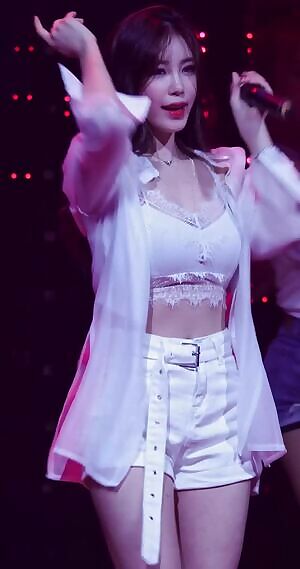 Jun Hyosung