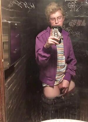 anyone into public stuff? 👀