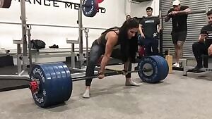 Stefanie Cohen - 227.5/501lbs x 4