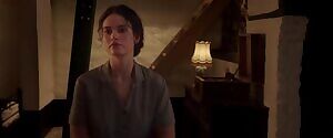 Lily James -