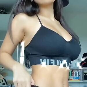 Asian cutie tease