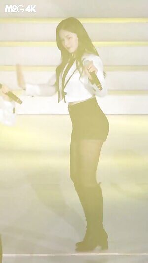 Momoland - Thicc Nancy in HD