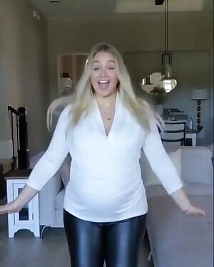 What a body 👅👅💦💦