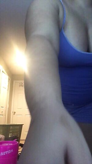 Thick Asian bouncing