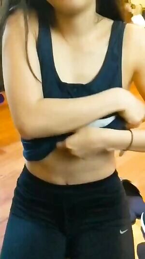 showing the front today 😋