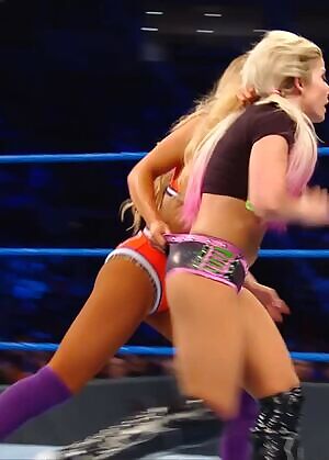 Alexa Bliss want to fuck her ass