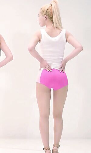 Laysha Som Hot Individual Dance