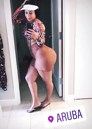 Tahiry 🍑