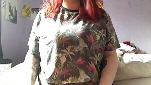 🥵My bra doesn’t fit. But it sure let’s my titties drop nicely🥵