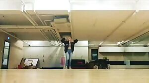 Shannon Williams - Dancing With The Girls