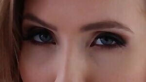 NSFW_GIF - Lena Paul is a Bombshell