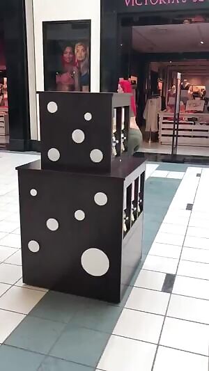 SSBBW from the waistdown..... wow....