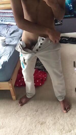 Trying out my new trousers and the slow-mo function.