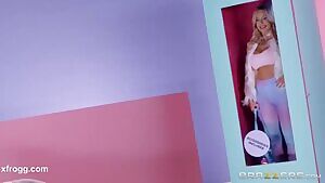 All Dolled Up: Gonzo Edition - Olivia Austin & Scott Nails 12/04