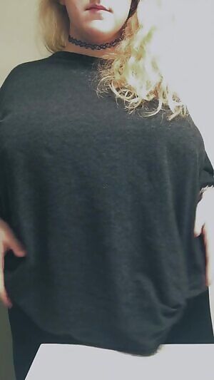 You all seemed to love the last one so here’s my soft titties again 🥰