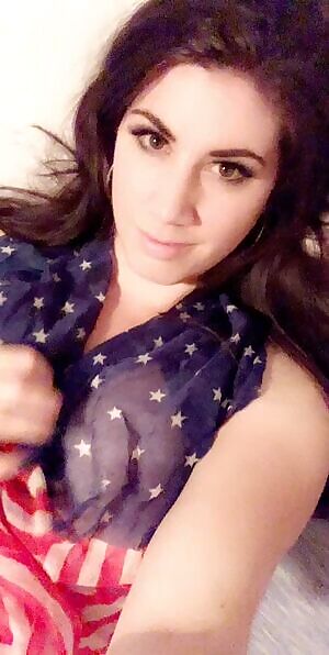 For all the veterans avoiding fireworks right now...please enjoy these american titties! love you. 🇺🇸❤️😘