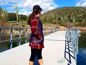 10 seconds with the Nude Ninja on a loating bridge 🌹