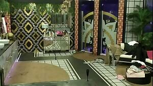 Marnie Simpson caught naked on Big Brother UK