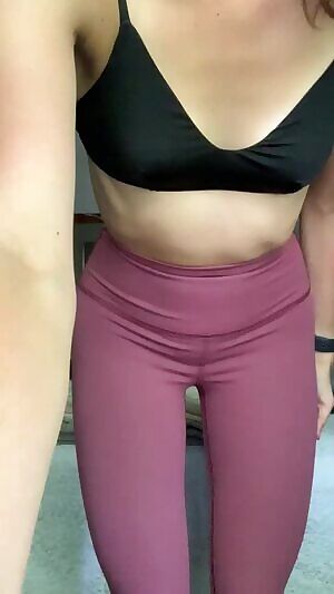 I was asked to make more legging gifs, how'd I do?