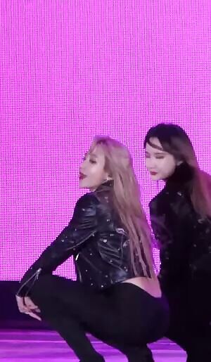 EXID - Hani & Junghwa