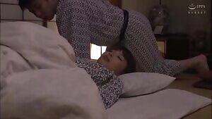 - Shinoda Yuu, Ootsuki Hibiki, Ogawa Momoka - Sharing A Hotel Room With A Cute Female Employee